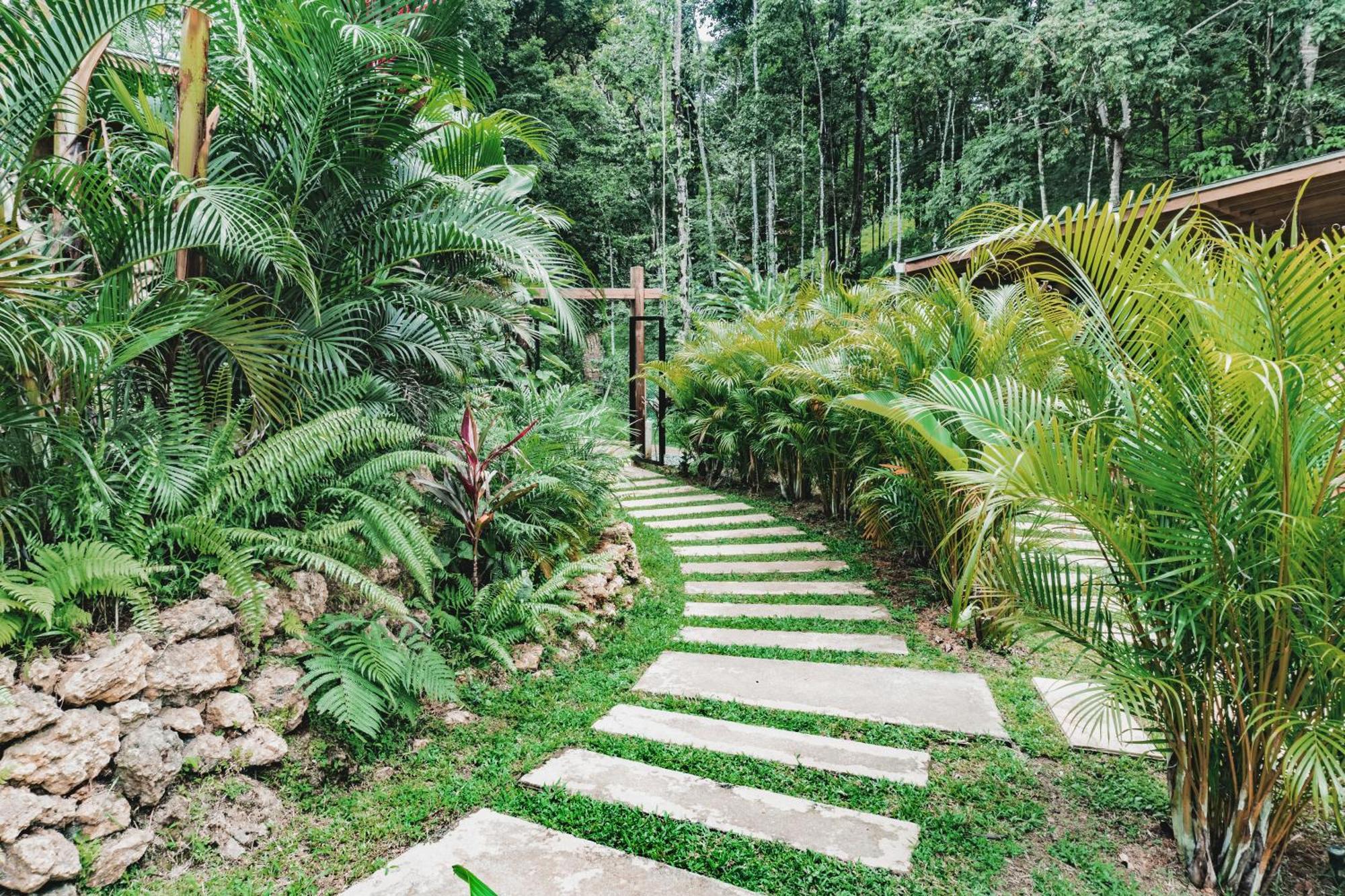 Bocas Garden Lodges Bocas del Toro Exterior photo